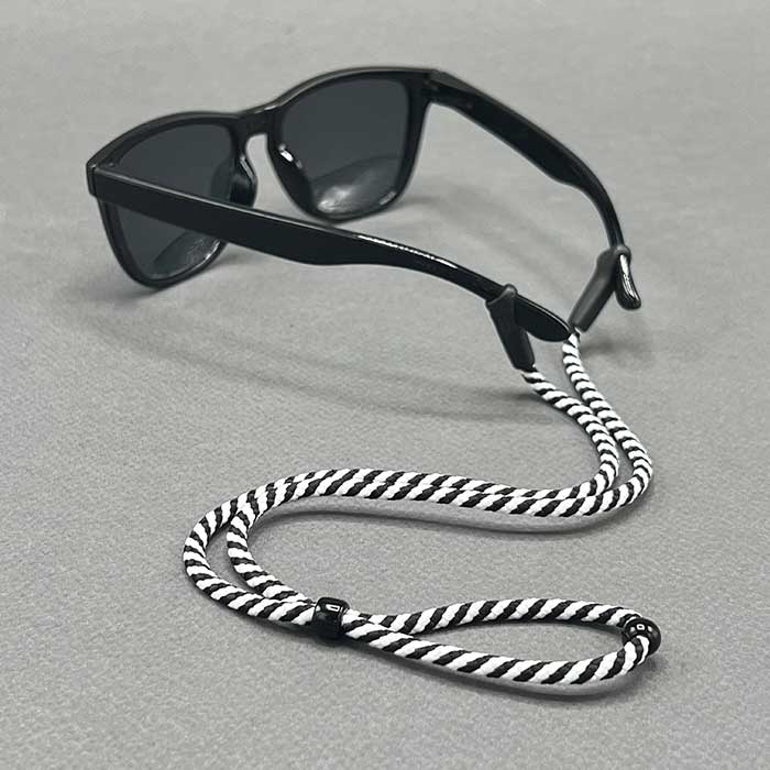 Line Cord Black/White